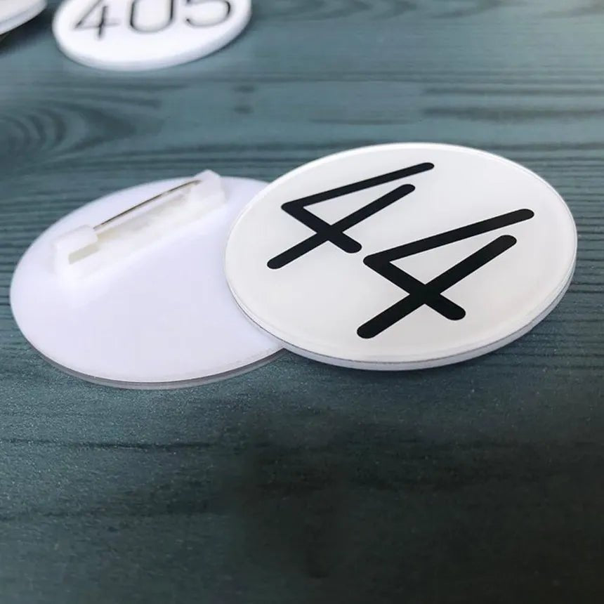 Badge de Hunter Hisoka ( Hunter X Hunter ) - Trade Hunter